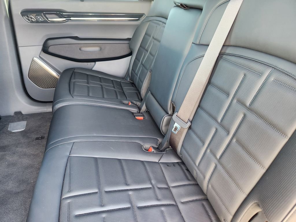 New 2026 Kia EV9 Land image 10