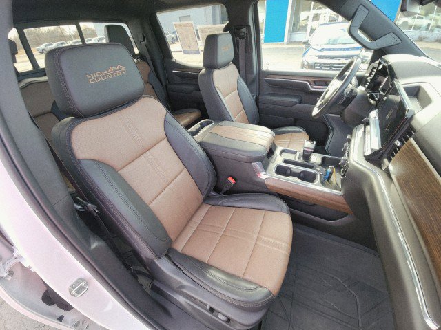 Used 2023 Chevrolet Silverado 1500 High Country w/ High Country Premium Package image 14