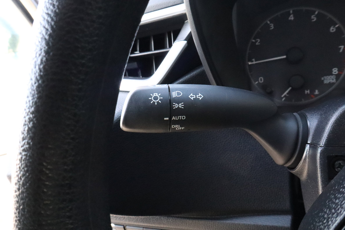 Used 2025 Toyota Corolla LE FWD image 16