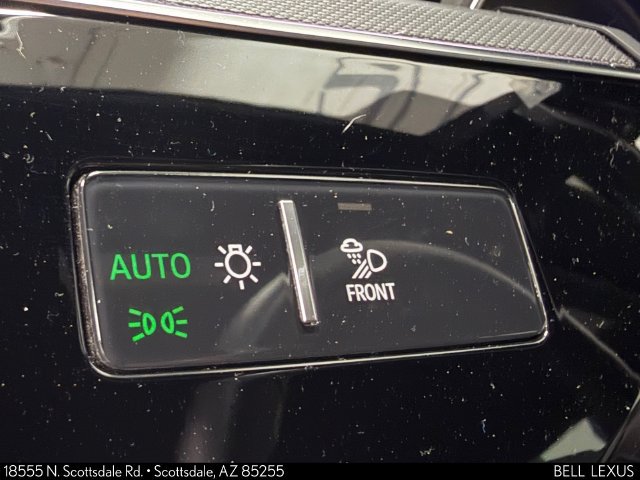 Used 2024 Audi Q8 e-tron Prestige w/ Prestige Package AWD/4WD image 15