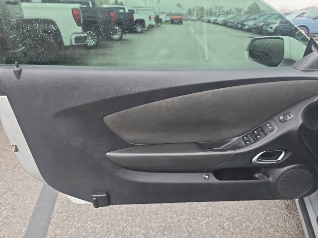 Used 2014 Chevrolet Camaro LT RWD image 19