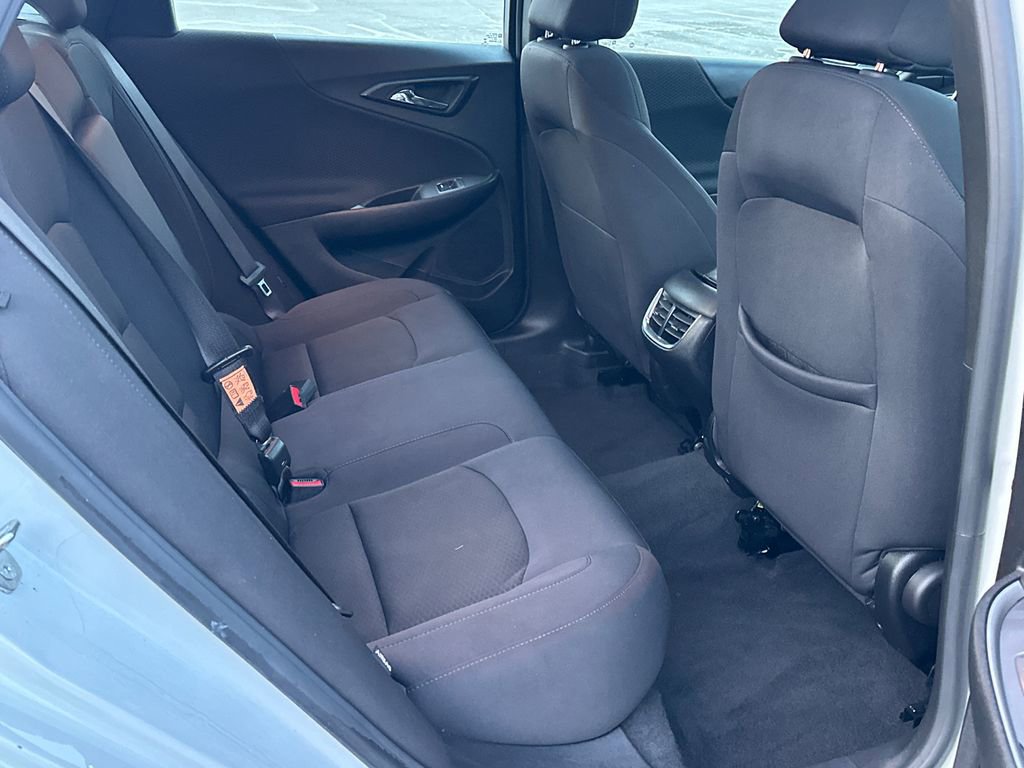Used 2024 Chevrolet Malibu LT image 12