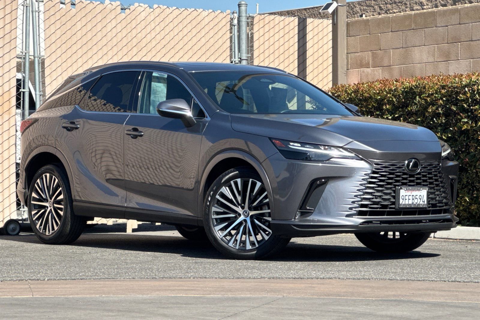 Used 2023 Lexus RX 350 Premium Plus w/ Accessory Package (Z1) FWD image 2