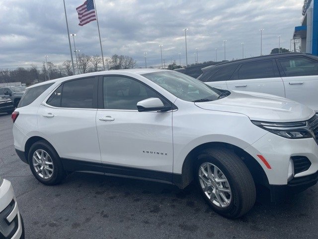 Used 2022 Chevrolet Equinox LT