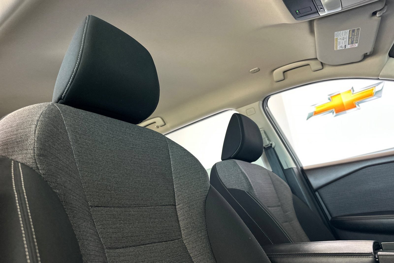 Used 2023 Nissan Rogue SV FWD image 21
