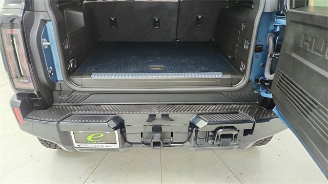 Used 2024 GMC Hummer EV 3X w/ Omega Edition image 14