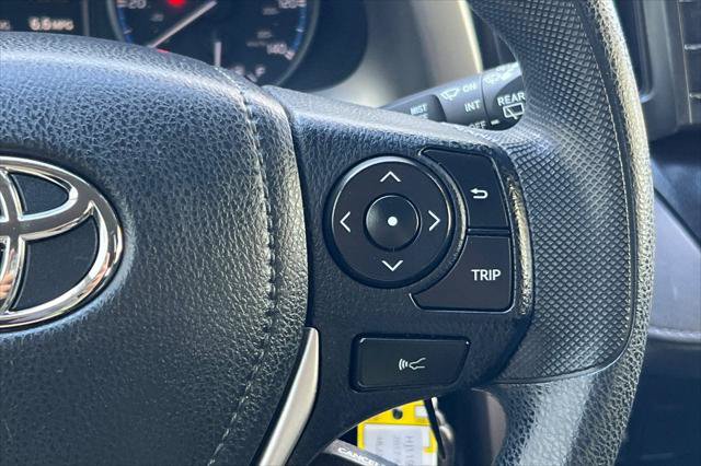 Certified 2017 Toyota RAV4 LE w/ All Weather Liner Package AWD/4WD image 25