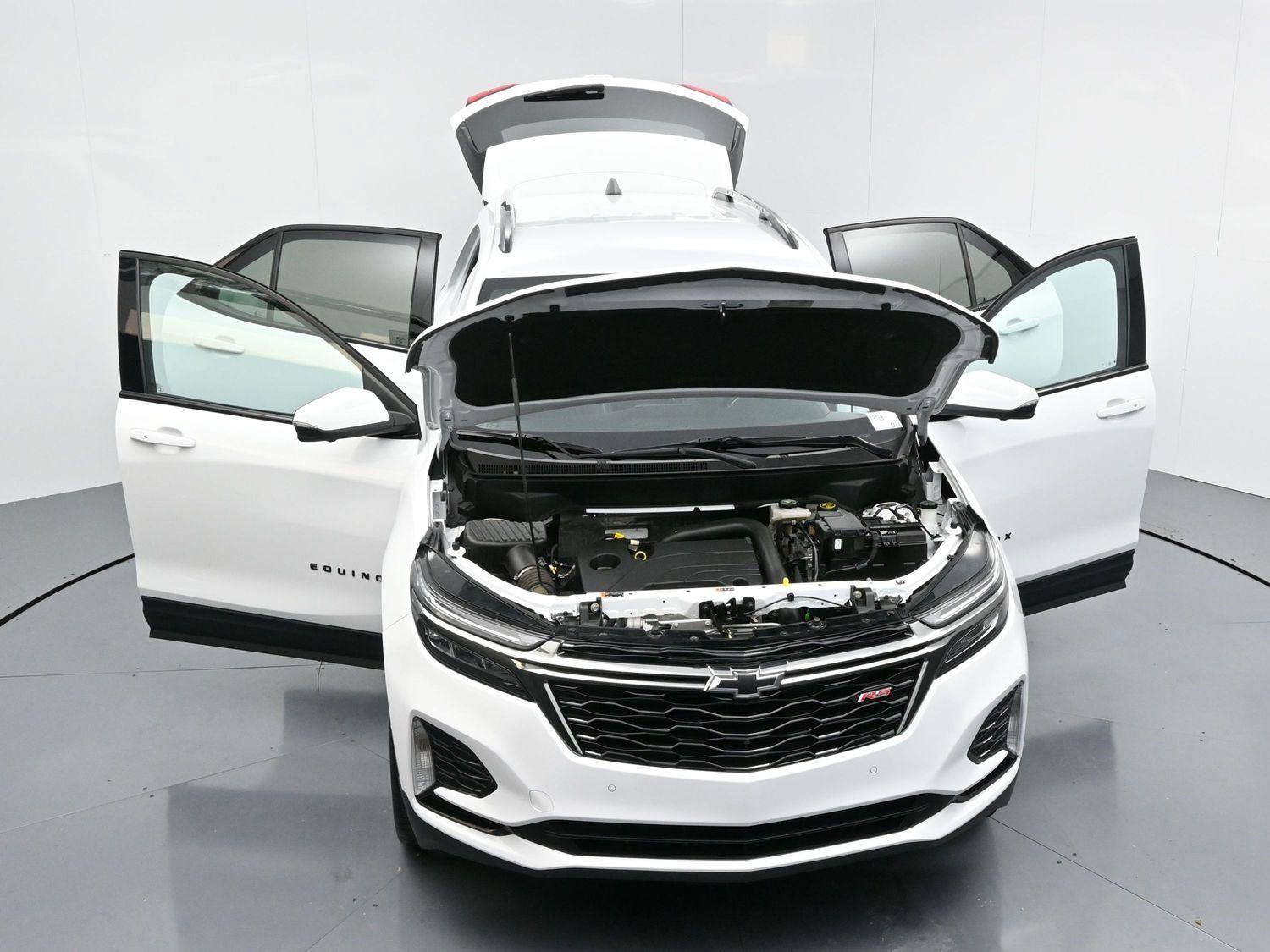 Used 2023 Chevrolet Equinox RS image 40