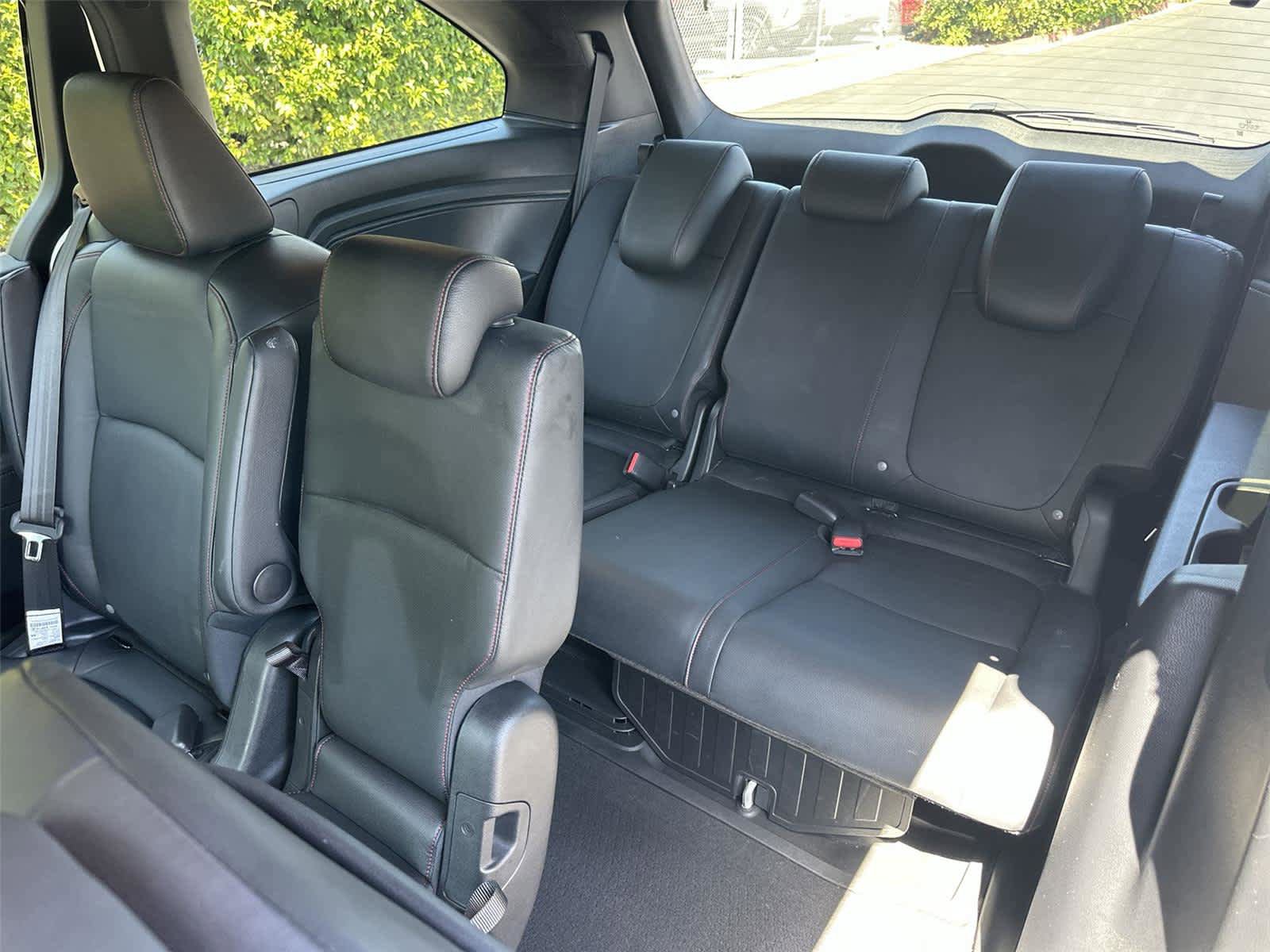 Used 2024 Honda Odyssey Sport image 41