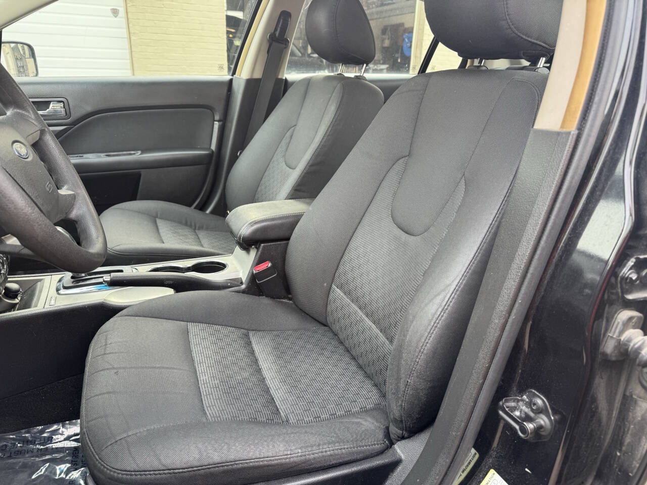 Used 2011 Ford Fusion SE w/ 202A Rapid Spec Order Code image 7