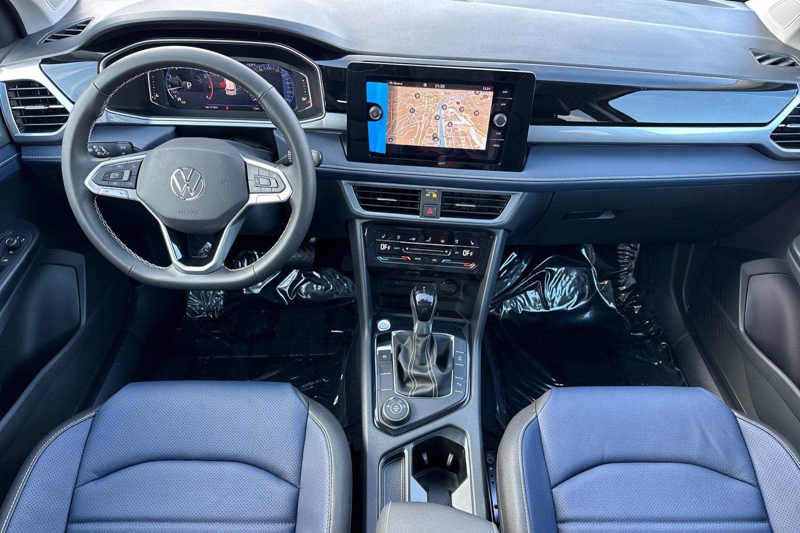 New 2026 Volkswagen Taos SEL image 12