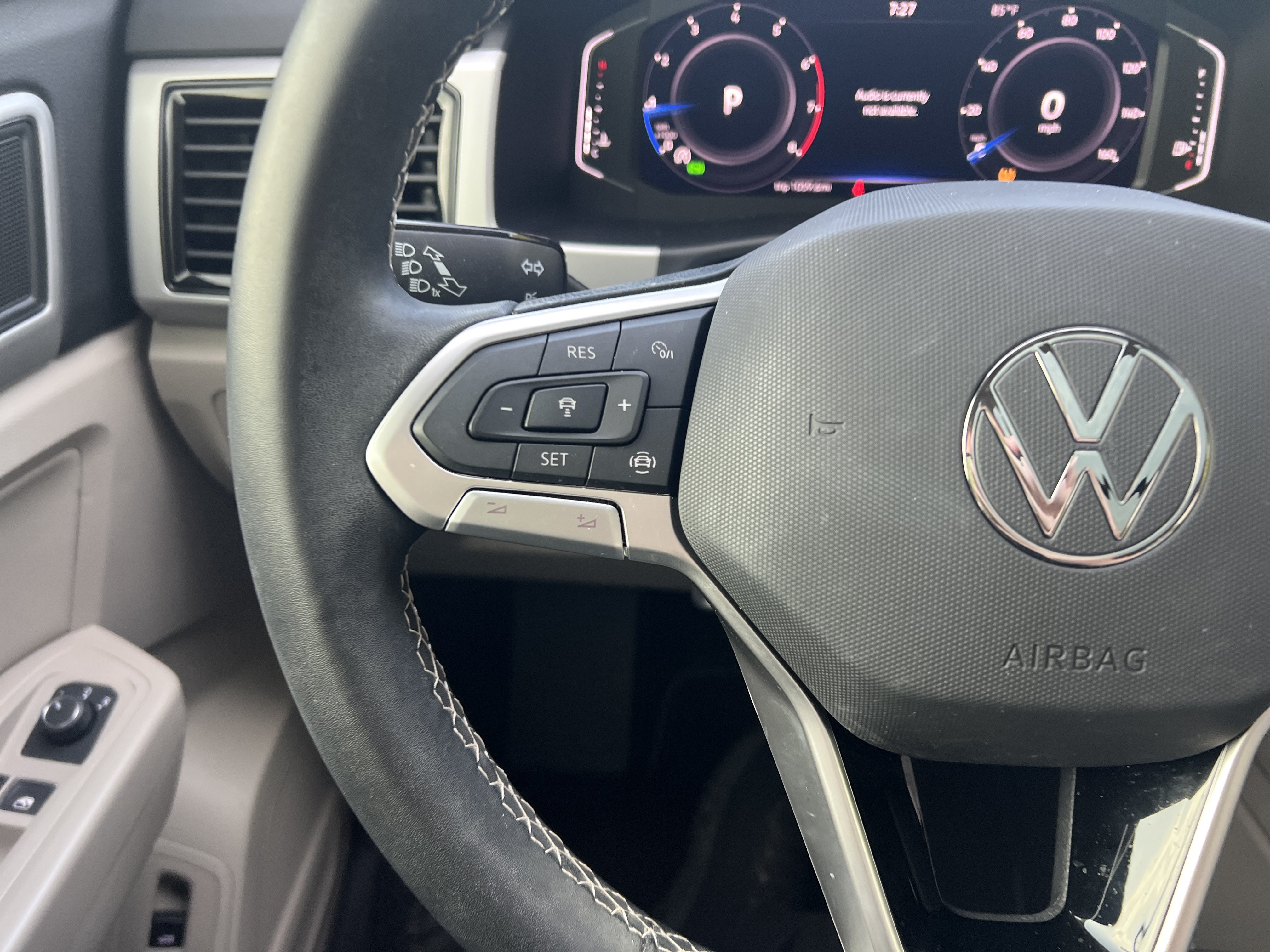 Certified 2023 Volkswagen Atlas SE w/ Panoramic Sunroof Package FWD image 15