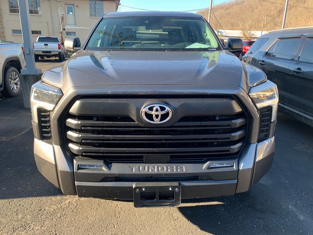 Used 2024 Toyota Tundra SR5 w/ SR5 Convenience Package image 26