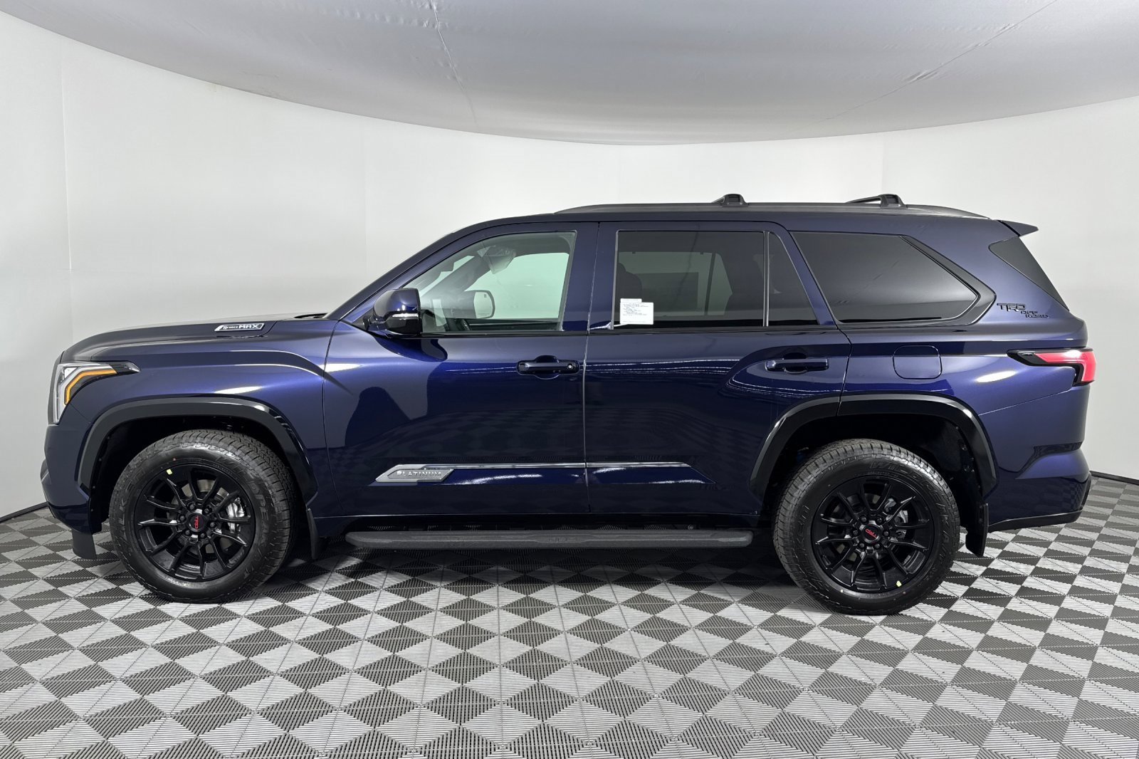 New 2026 Toyota Sequoia Platinum image 7