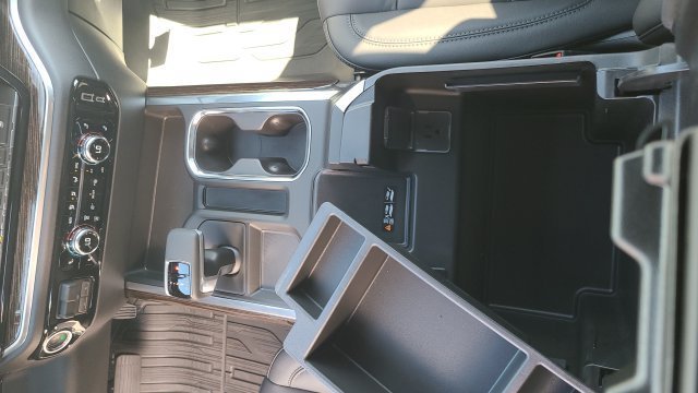 New 2026 GMC Sierra 1500 Elevation w/ Elevation Premium Package AWD/4WD image 16