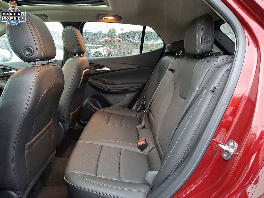 Used 2022 Buick Encore GX Essence w/ Experience Buick Package image 11
