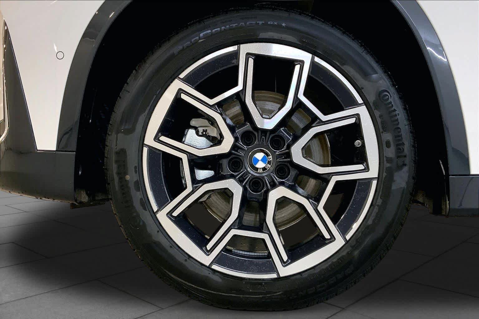 New 2026 BMW X1 xDrive28i w/ Convenience Package AWD/4WD image 11