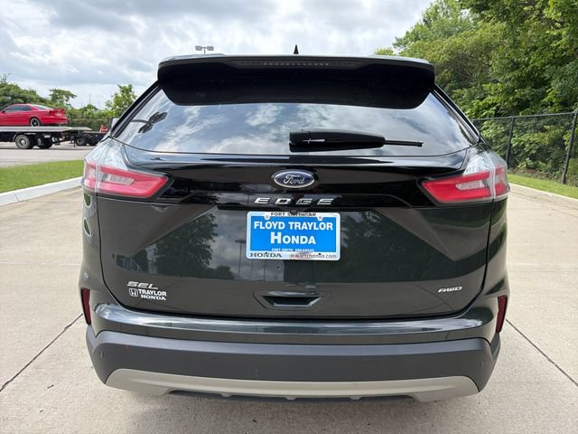 Used 2024 Ford Edge SEL AWD/4WD image 4