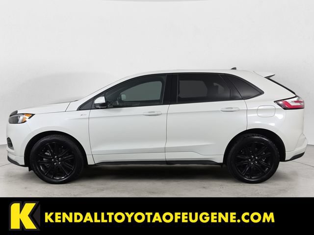 Used 2021 Ford Edge ST-Line w/ Cold Weather Package AWD/4WD image 2