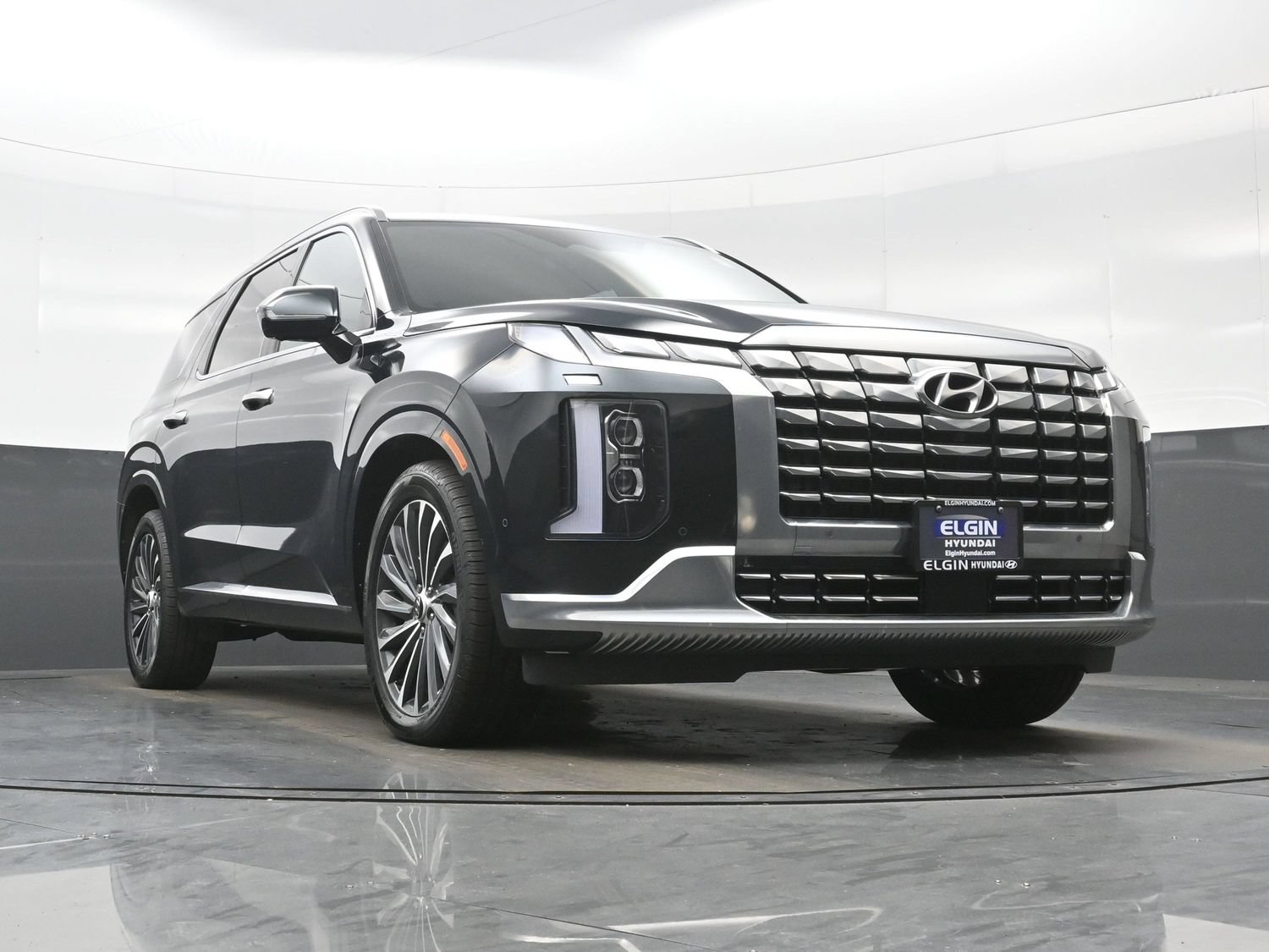 Certified 2023 Hyundai Palisade Calligraphy w/ Cargo Package AWD/4WD image 35