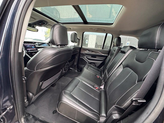 Used 2022 Jeep Grand Cherokee Limited 4xe AWD/4WD image 15