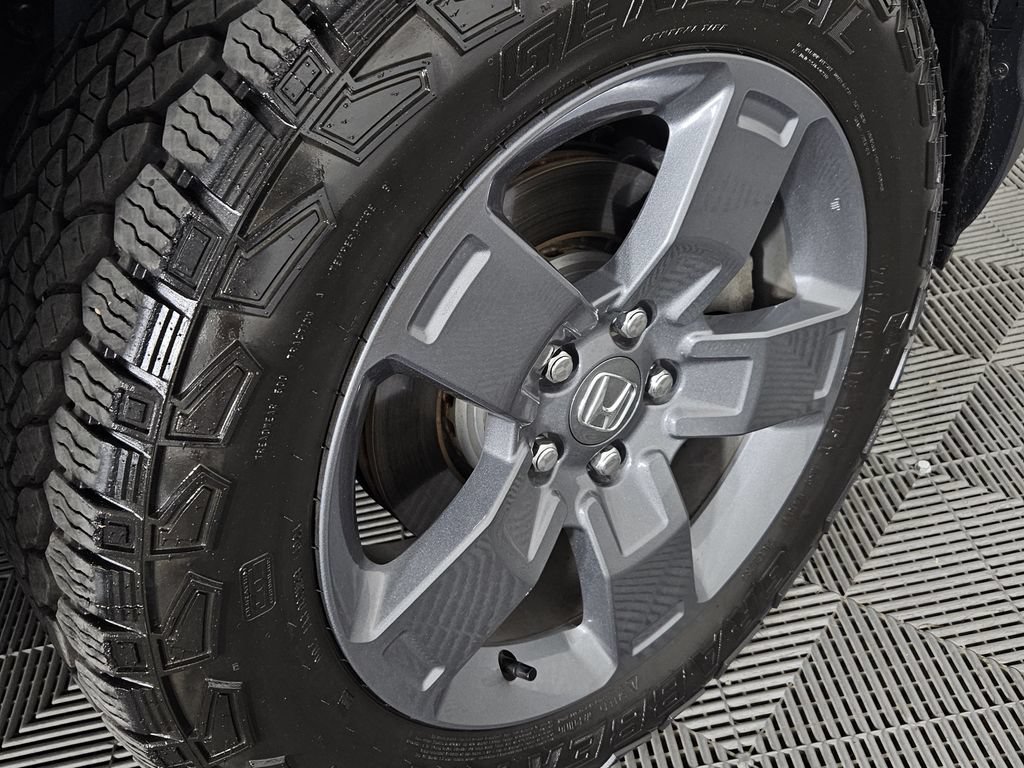 Used 2025 Honda Ridgeline TrailSport image 7