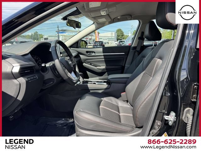 Certified 2025 Nissan Altima 2.5 SR FWD image 17