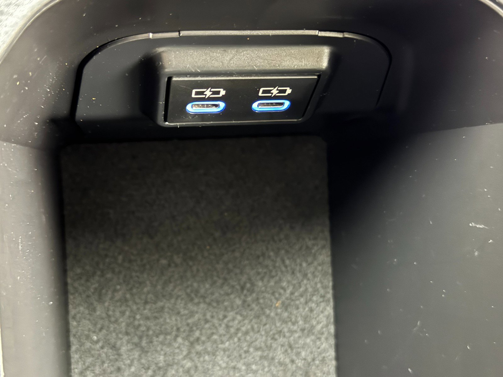 Used 2022 Toyota RAV4 XLE image 28