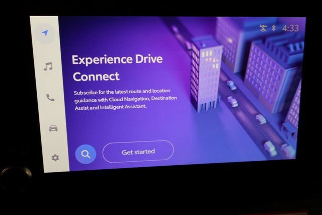 Certified 2025 Toyota Tacoma SR5 image 21