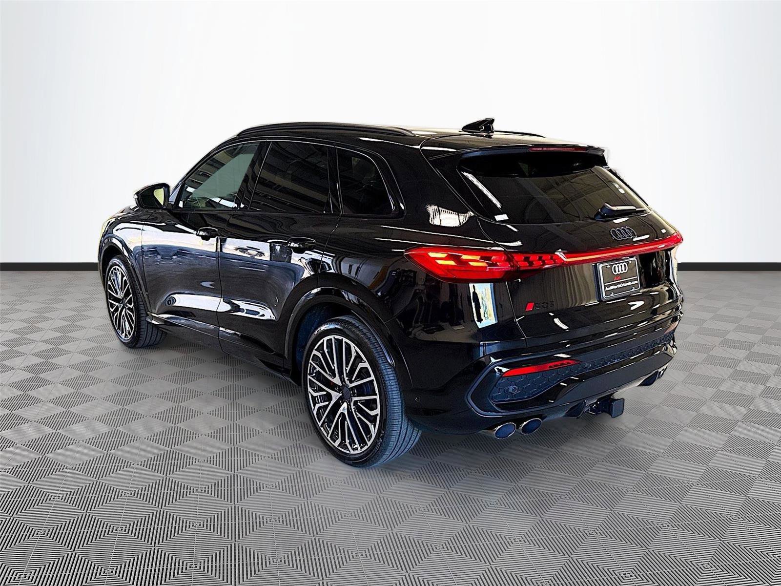 New 2026 Audi SQ5 Premium Plus AWD/4WD image 5
