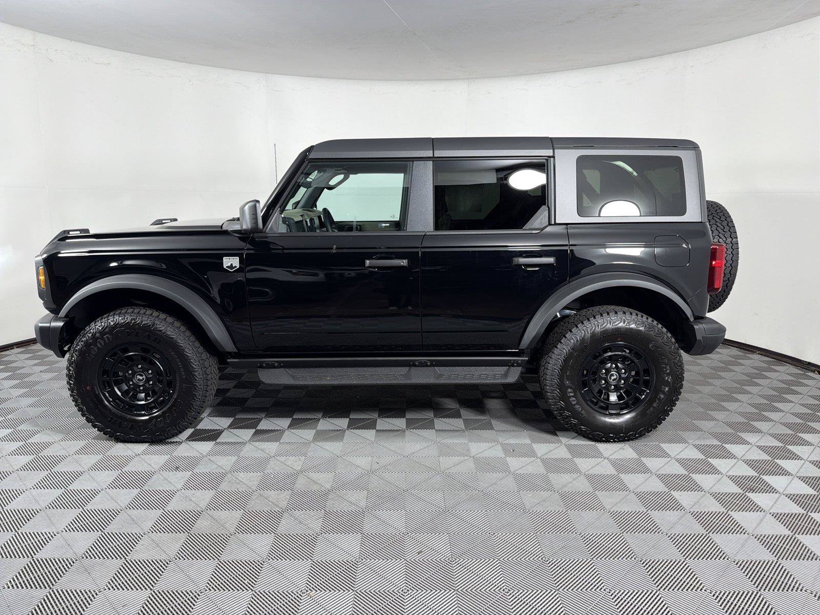 New 2026 Ford Bronco Big Bend w/ Black Diamond Package AWD/4WD image 4