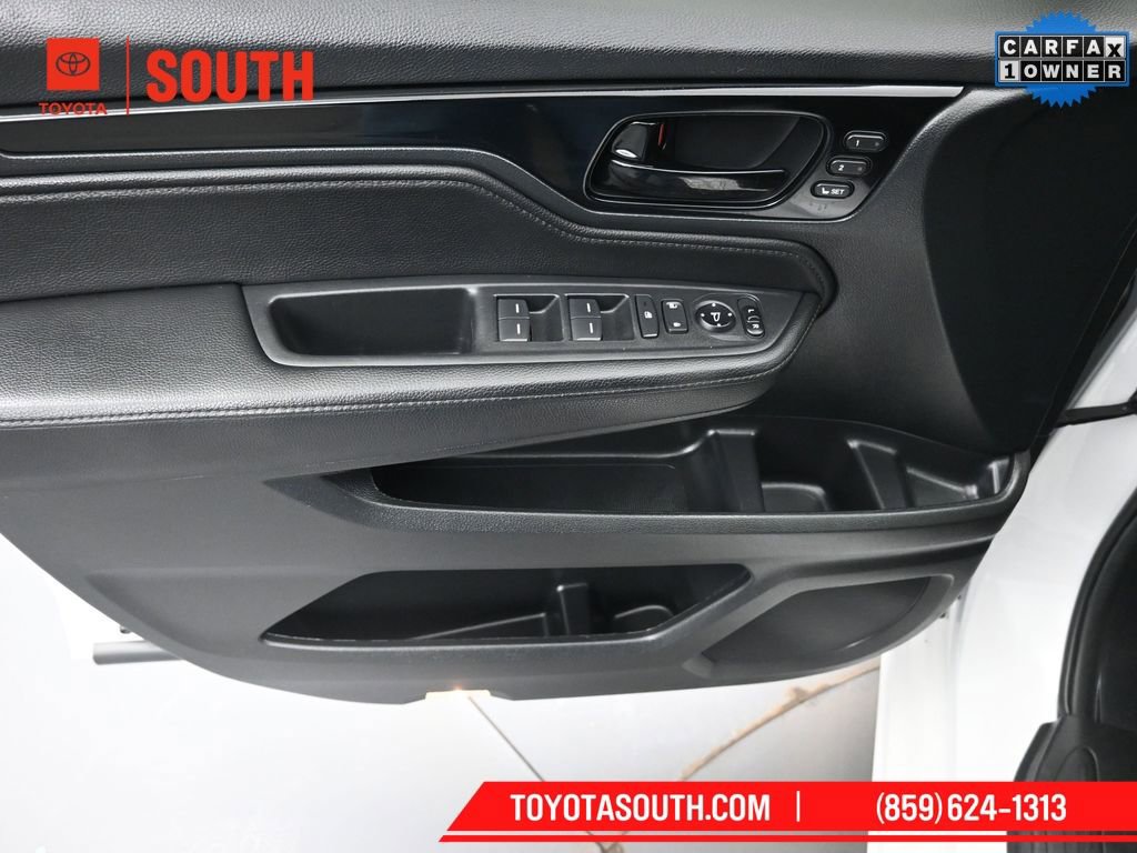 Used 2024 Honda Odyssey Touring image 32