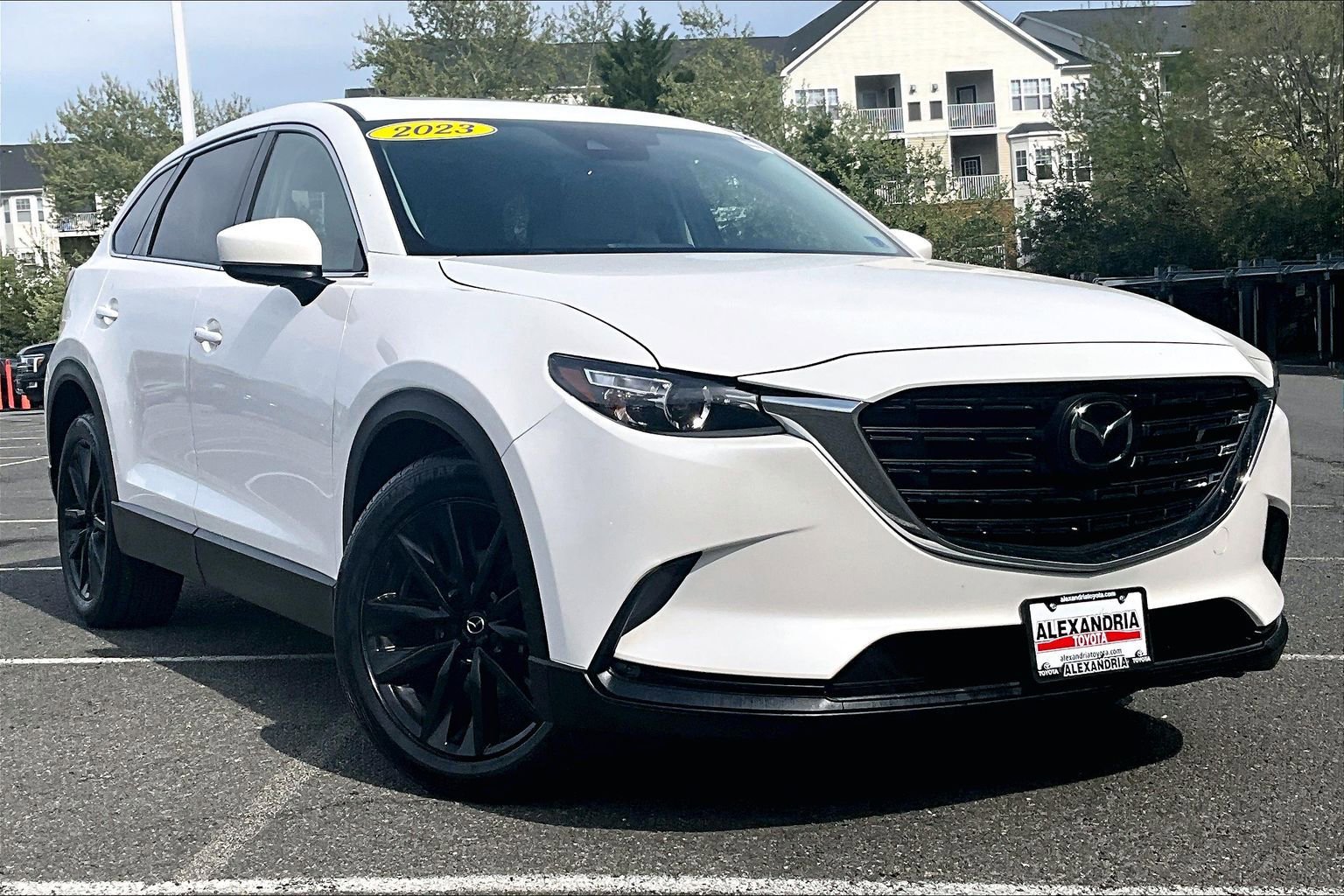 Used 2023 MAZDA CX-9 Touring Plus image 2
