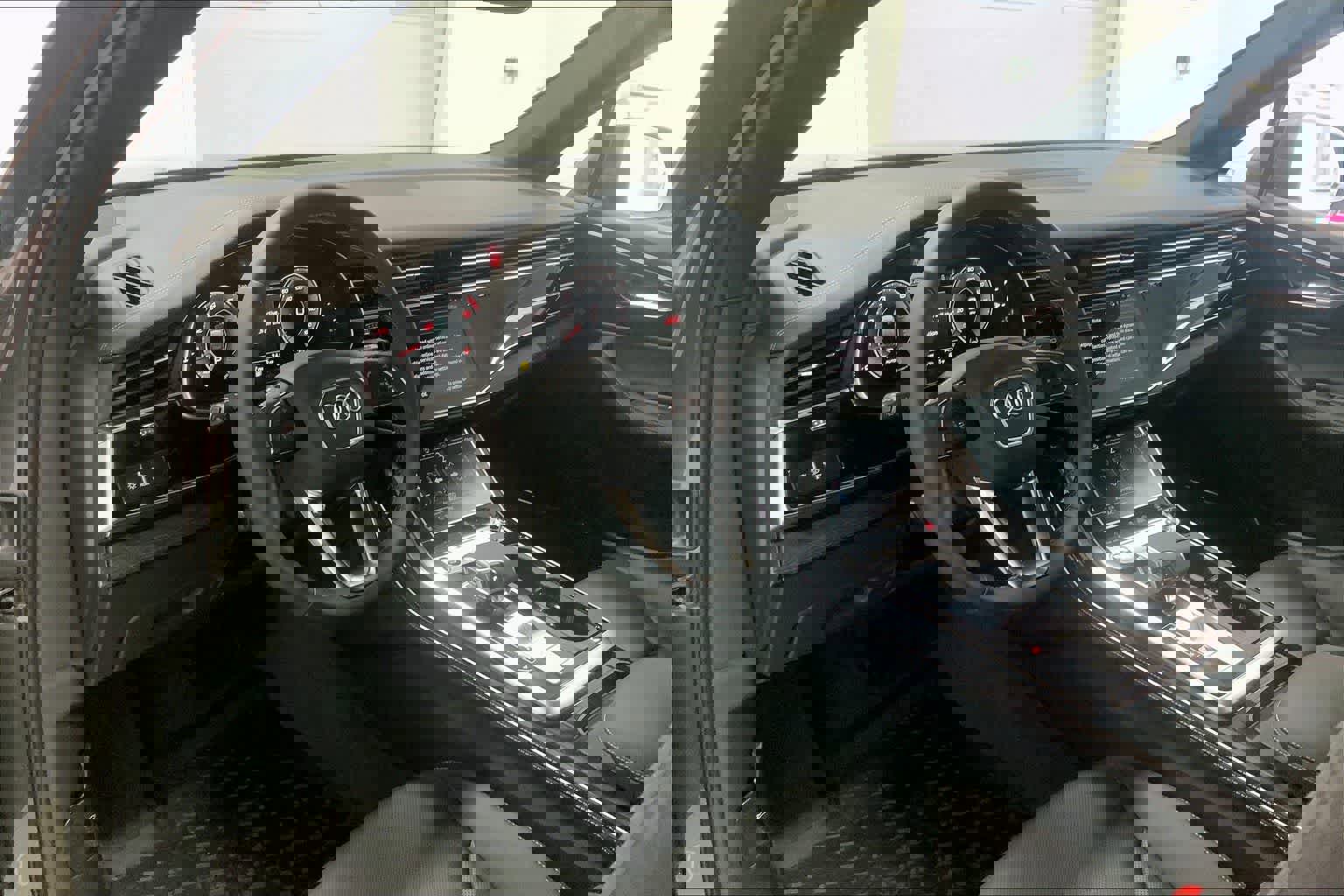 New 2026 Audi Q7 3.0T Premium Plus image 2