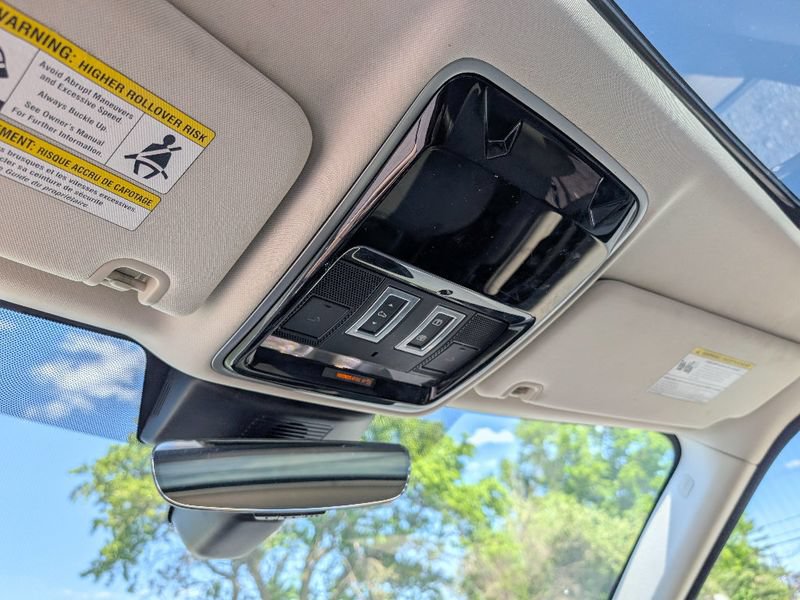 Used 2019 Land Rover Range Rover HSE AWD/4WD image 17