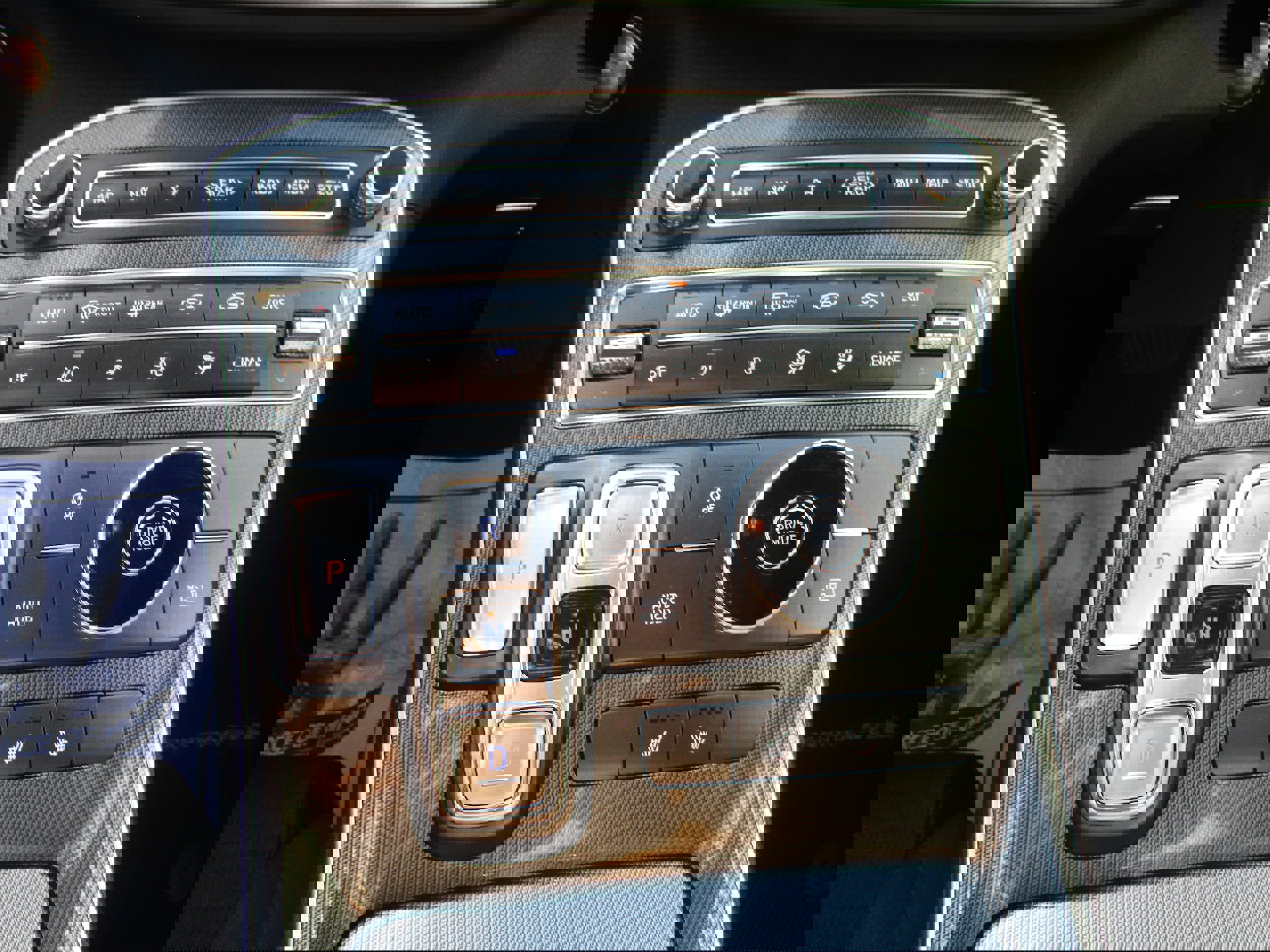 Used 2023 Hyundai Santa Fe SEL image 12