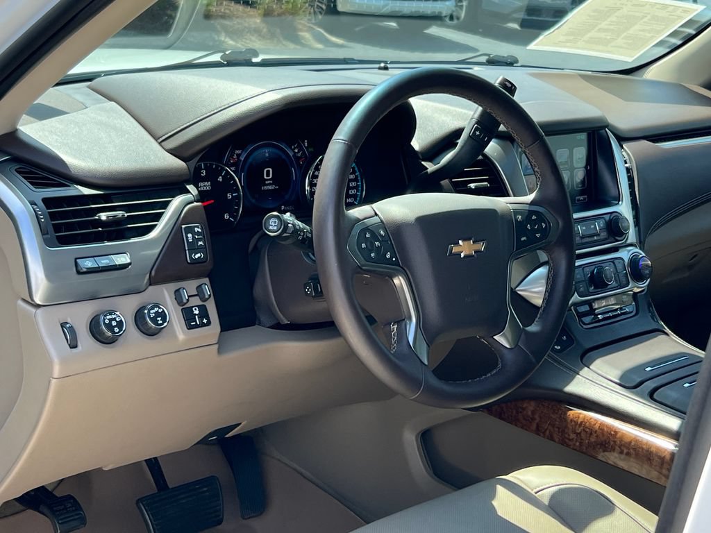 Used 2017 Chevrolet Suburban Premier AWD/4WD image 5
