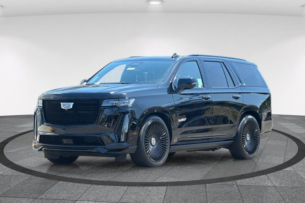 Used 2023 Cadillac Escalade V w/ Heavy-Duty Trailer Package AWD/4WD image 9