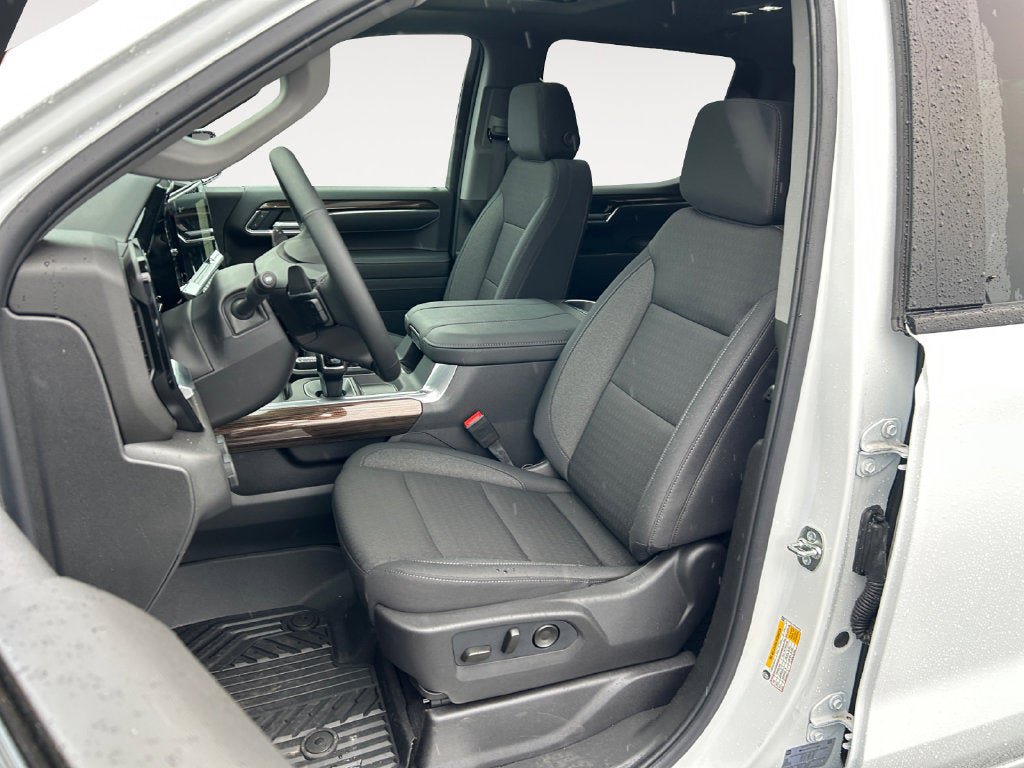 New 2026 Chevrolet Silverado 1500 RST w/ Z71 Off-Road Package AWD/4WD image 15