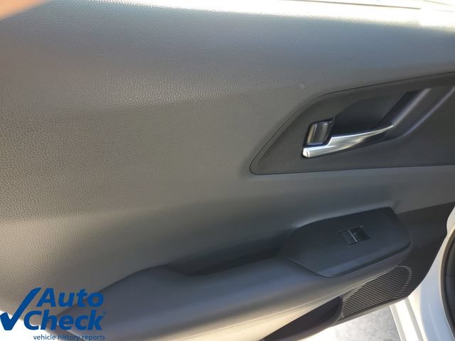 Used 2023 Toyota Prius XLE FWD image 13