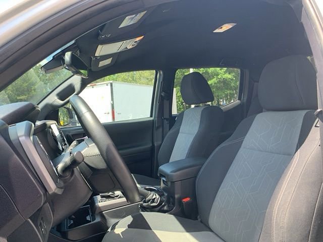 Used 2023 Toyota Tacoma TRD Sport image 17