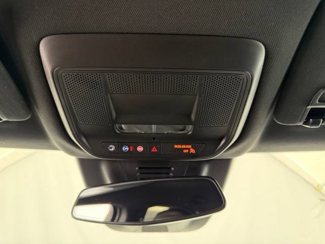 Used 2024 Chevrolet Equinox EV LT AWD/4WD image 37