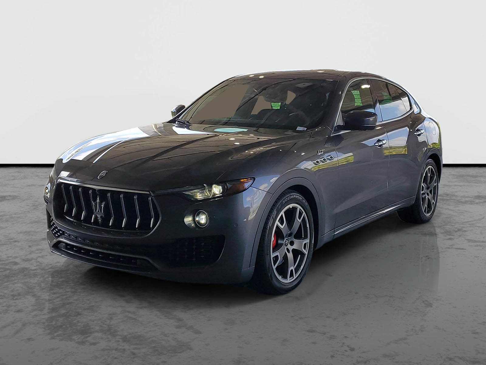 Used 2023 Maserati Levante GT AWD/4WD image 4