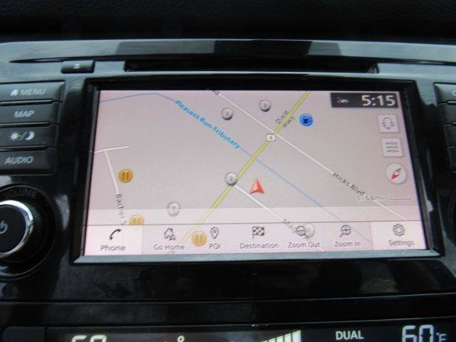 Used 2020 Nissan Rogue SL w/ Premium Package AWD/4WD image 29