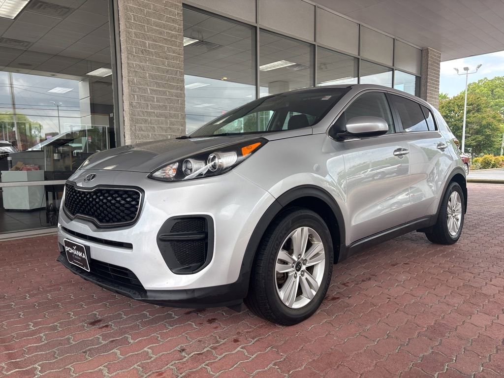 Used 2019 Kia Sportage LX FWD image 2