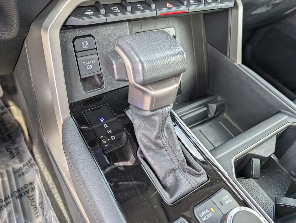 Used 2023 Toyota Tundra Limited image 25