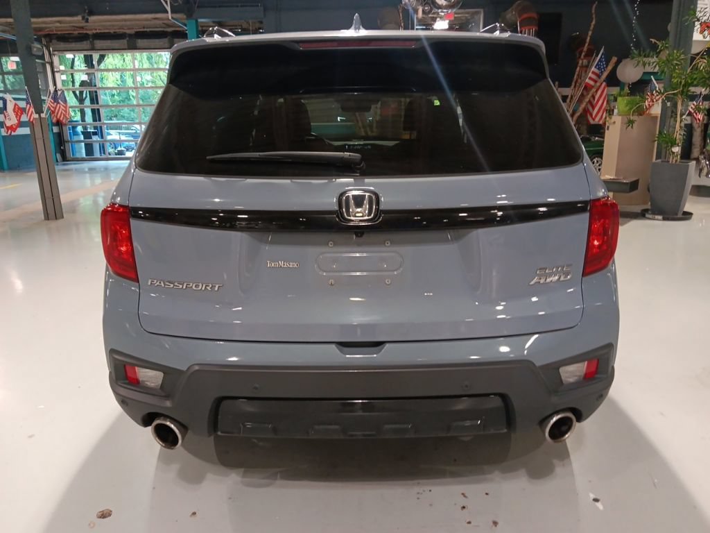 Used 2023 Honda Passport Elite image 13