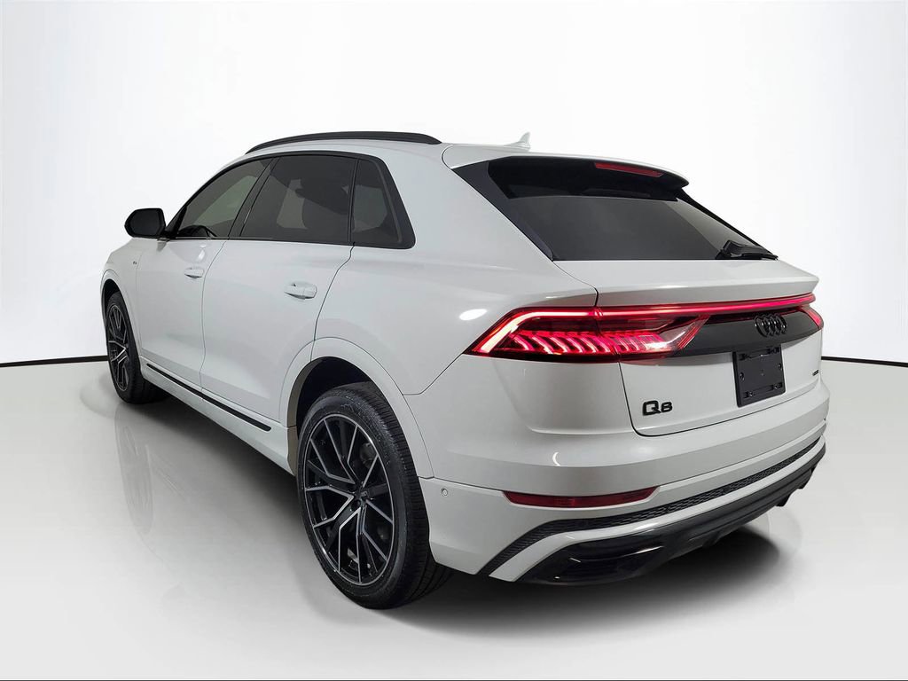Used 2023 Audi Q8 Premium Plus image 4