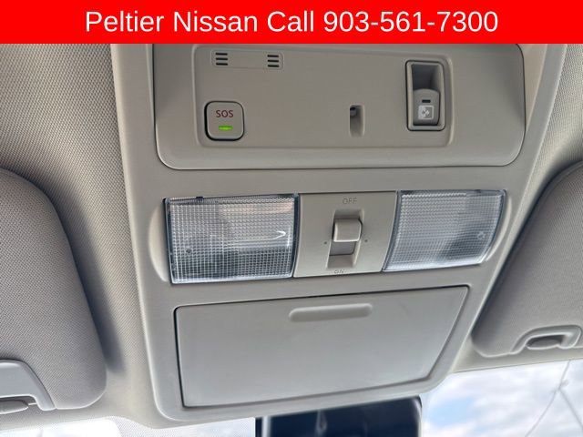 Used 2024 Nissan Titan SV w/ SV Convenience Package image 20