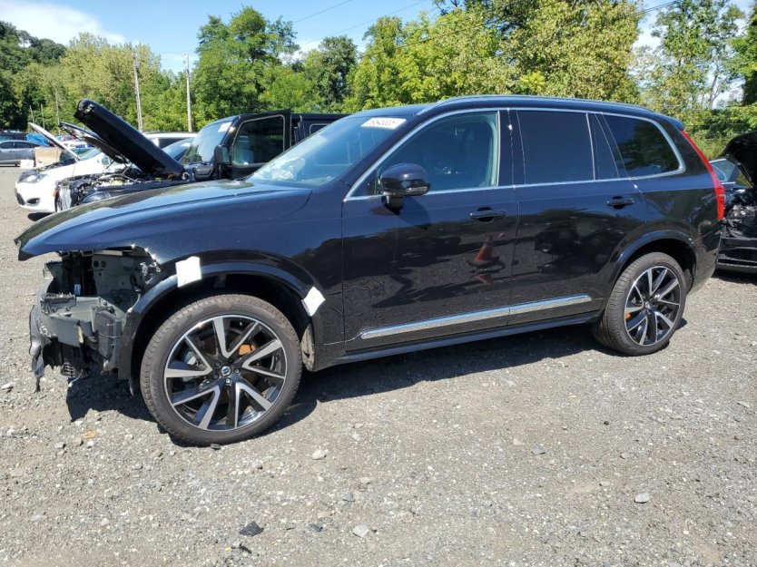 Used 2025 Volvo XC90 B6 Plus w/ Protection Package Premier image 3